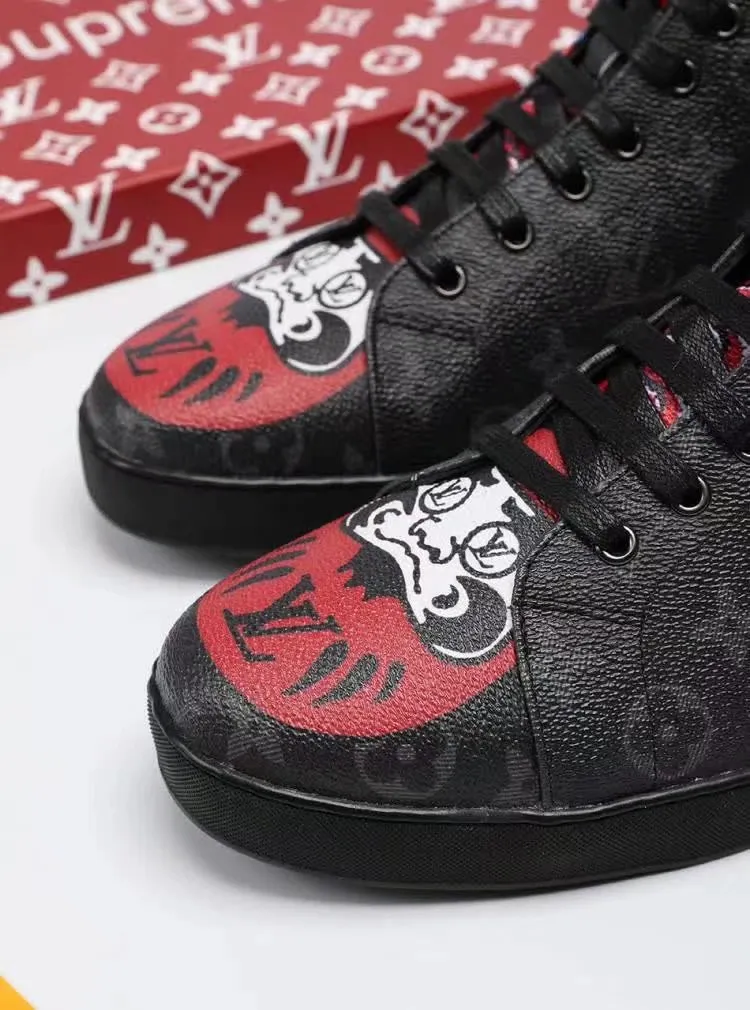 Factory price: 400💰 [LV] Animal series limited edition high-top sports shoes for men, L classic print, new autumn and winter style, original replica, 1:1 Counter quality, the fabric is Italian 🇮🇹 imported cowhide ➕🇮🇹 pure sheepskin lining ➕ original outsole, 🔍🔍 high quality, you can go in and out of the counter at will, welcome to compare, the outsole line will never be unglued, all sellers are welcome to sell in the picture above, can be shipped in one piece, code number: 38-44 (45 codes can be customized)